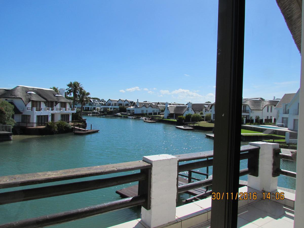 St Francis Bay House On The Canal Villa Exterior photo